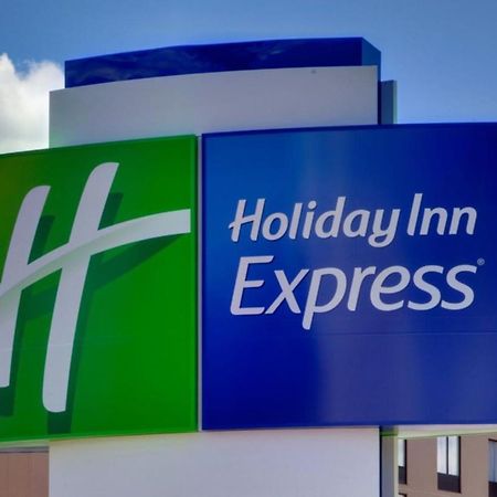 Holiday Inn Express Holly Springs - Raleigh Area By Ihg Zewnętrze zdjęcie