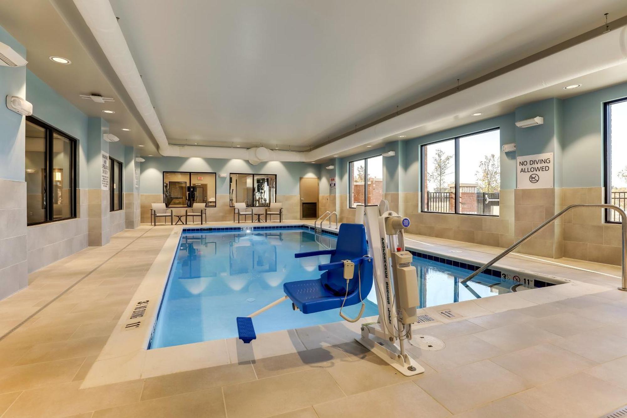 Holiday Inn Express Holly Springs - Raleigh Area By Ihg Zewnętrze zdjęcie