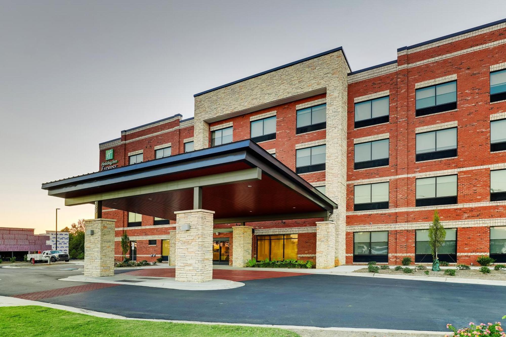 Holiday Inn Express Holly Springs - Raleigh Area By Ihg Zewnętrze zdjęcie