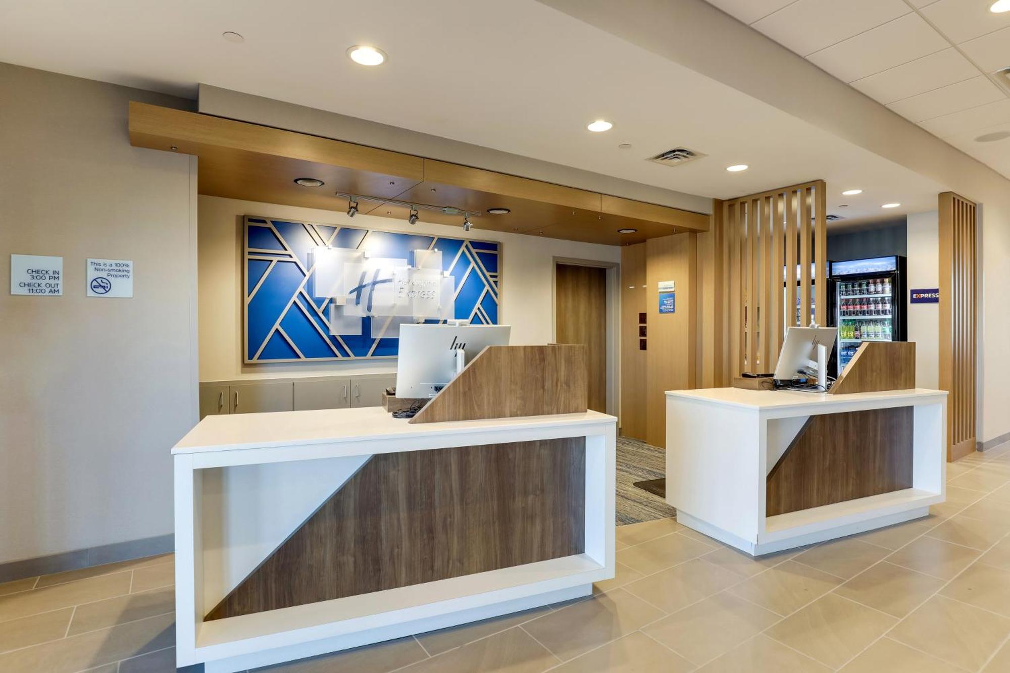 Holiday Inn Express Holly Springs - Raleigh Area By Ihg Zewnętrze zdjęcie