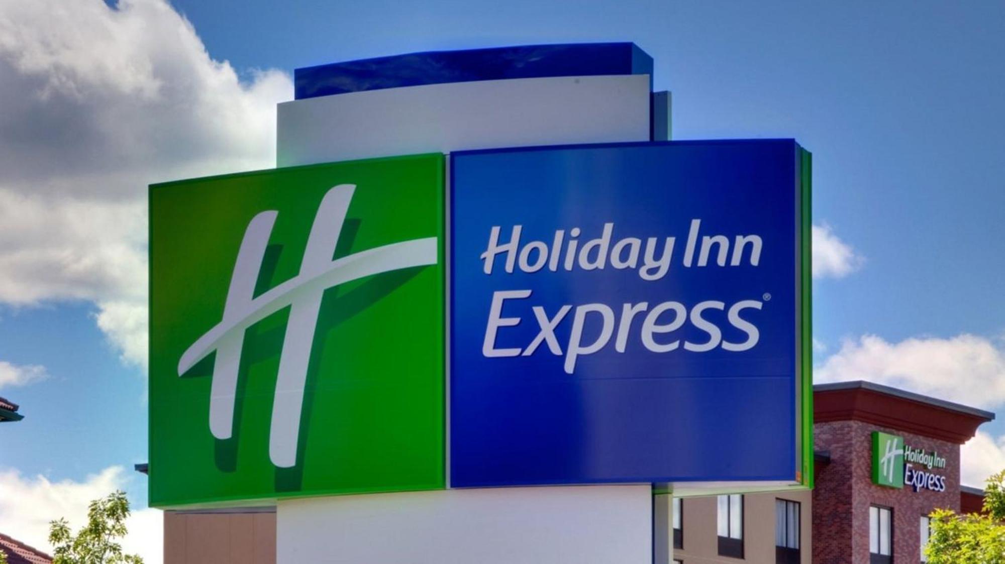 Holiday Inn Express Holly Springs - Raleigh Area By Ihg Zewnętrze zdjęcie